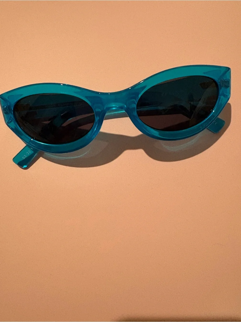 Authentic Le Specs Women's Lucite Blue Sunglasses